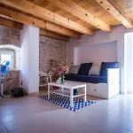 Stone House Kula Milica *