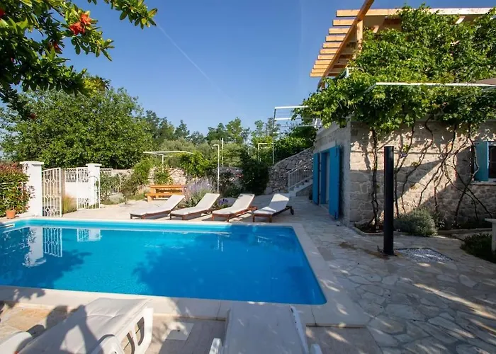 Stone House Kula Milica Vakantiehuis