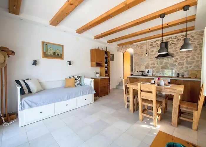 Stone House Kula Milica Сasa de vacaciones Mala Cista